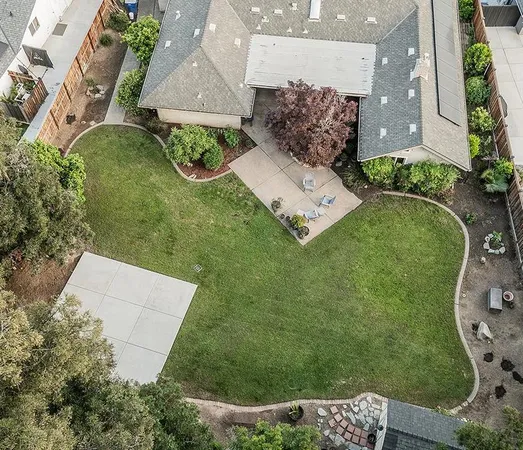 $685,000 | 286 East Everglade Avenue, Fresno, CA 93720