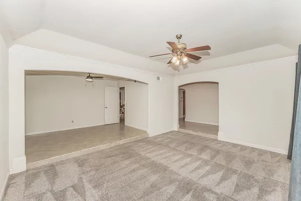 $685,000 | 286 East Everglade Avenue, Fresno, CA 93720