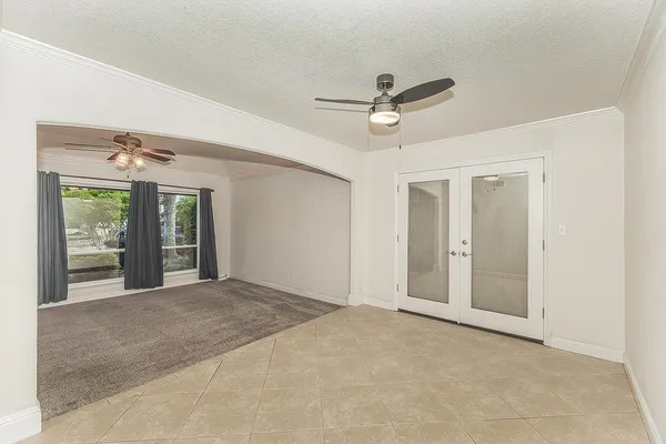 $685,000 | 286 East Everglade Avenue, Fresno, CA 93720