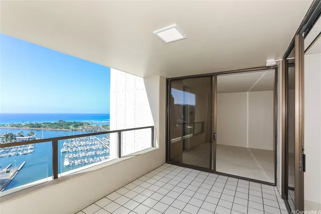$3,900 | 1650 Ala Moana Boulevard, Unit 2611, Honolulu, HI 96815