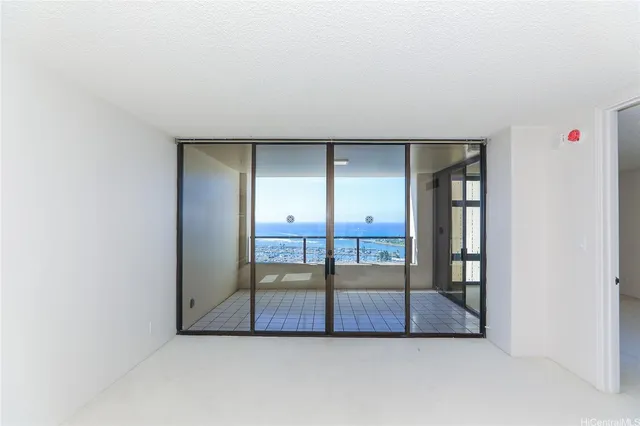 $3,900 | 1650 Ala Moana Boulevard, Unit 2611, Honolulu, HI 96815