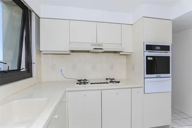 $3,900 | 1650 Ala Moana Boulevard, Unit 2611, Honolulu, HI 96815