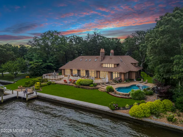 $3,895,000 | 99 Holly Lane, Bayville, NJ 08721