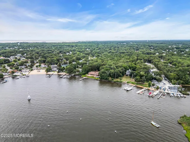 $3,895,000 | 99 Holly Lane, Bayville, NJ 08721