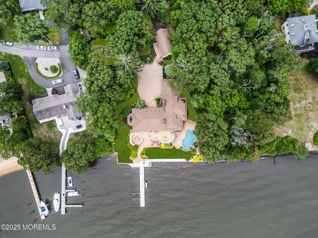$3,895,000 | 99 Holly Lane, Bayville, NJ 08721
