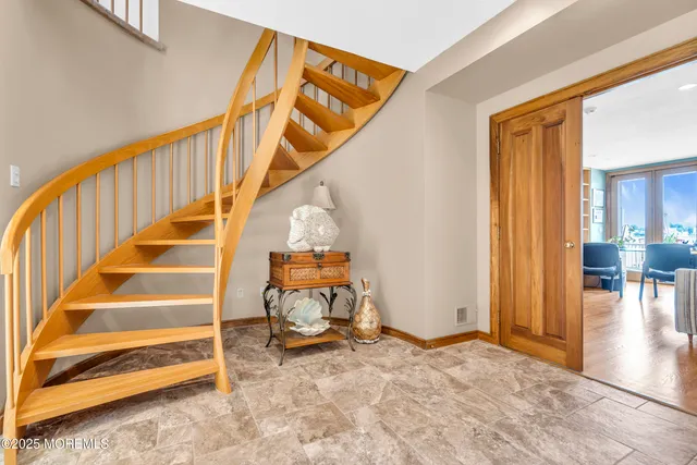 $3,895,000 | 99 Holly Lane, Bayville, NJ 08721