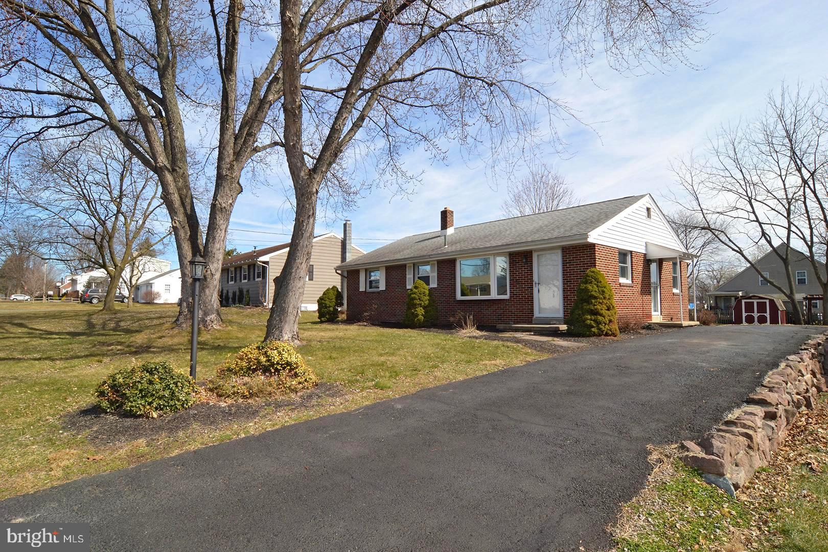 813 Lorane Road Reading, PA 19606 - Photo 1 of 27 Gallery Image 1
