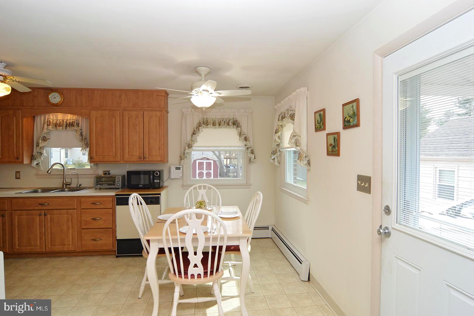 813 Lorane Road Reading, PA 19606 - Photo 12 of 27 Gallery Image 12
