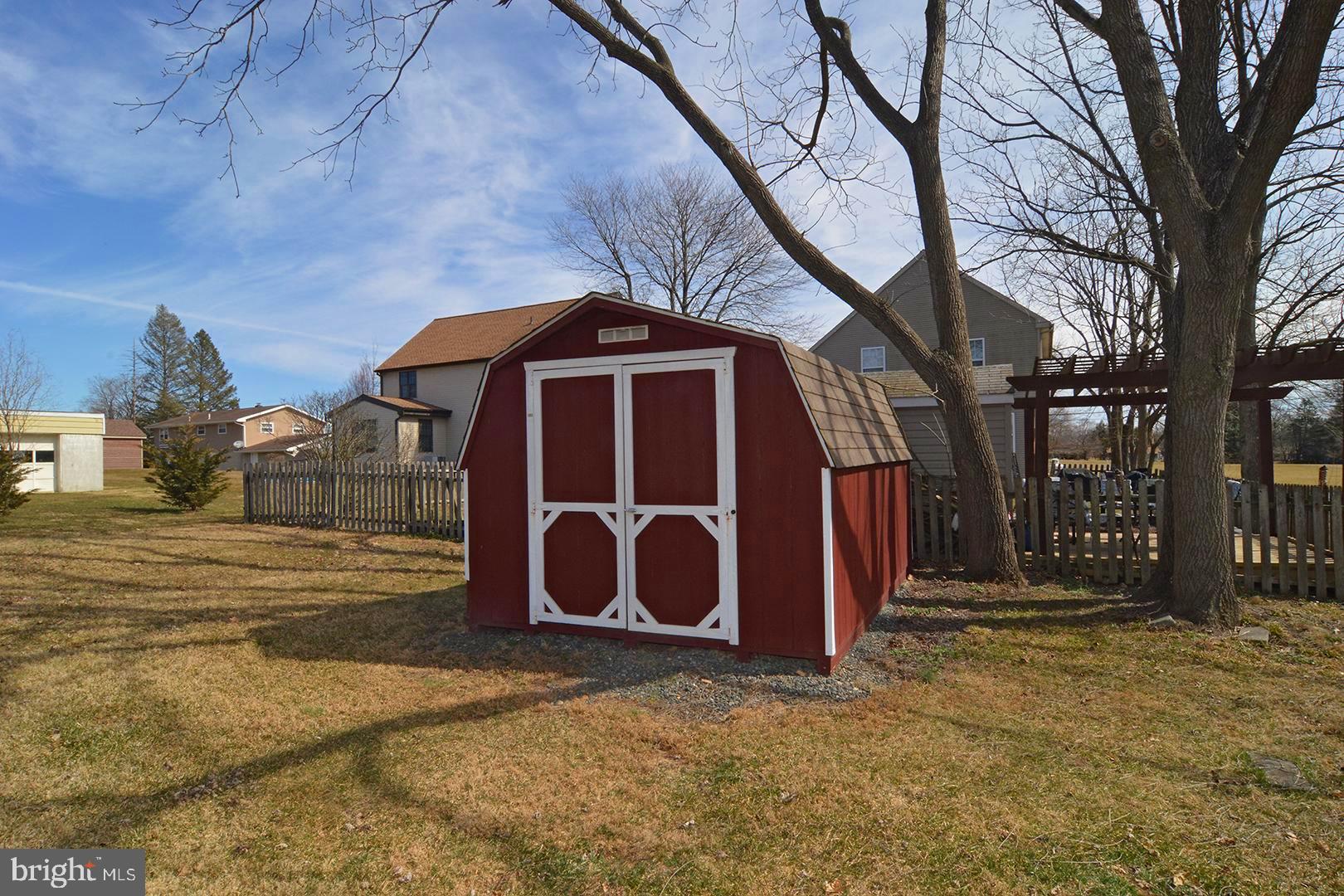 813 Lorane Road Reading, PA 19606 - Photo 20 of 27 Gallery Image 20