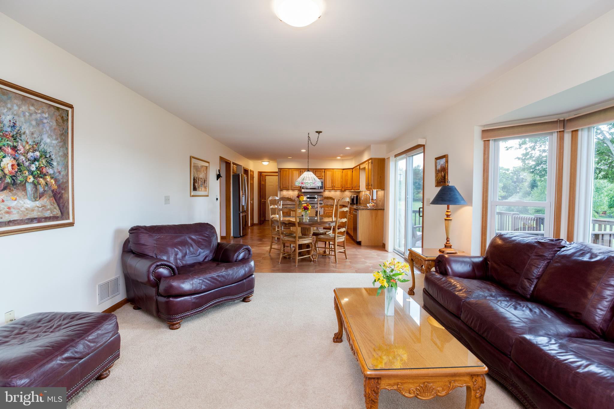30 Farmhouse Road Milford, NJ 08848 - Photo 15 of 41 Family Room looking into Eat In Kitchen