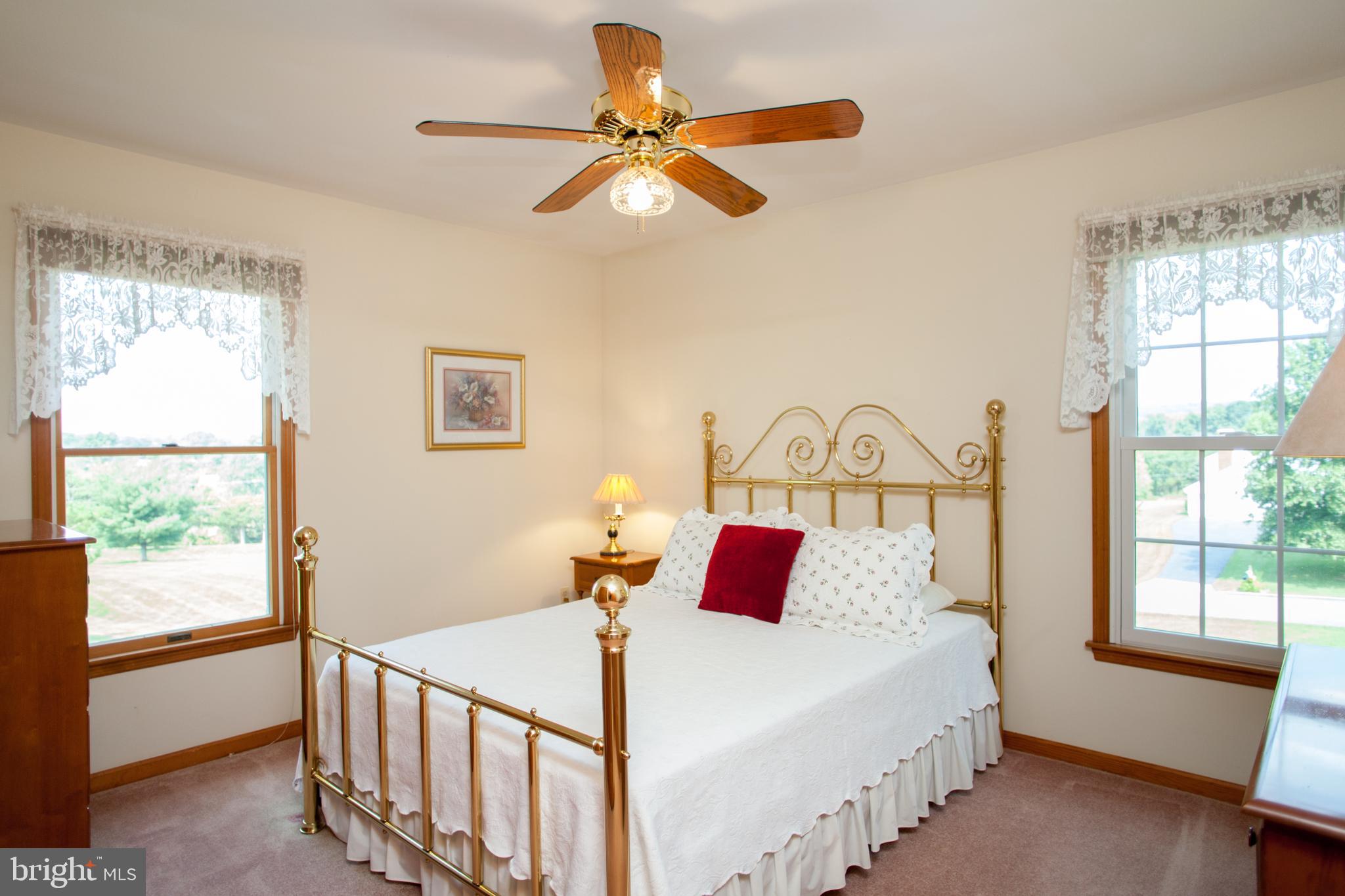 30 Farmhouse Road Milford, NJ 08848 - Photo 26 of 41 Bedroom 3