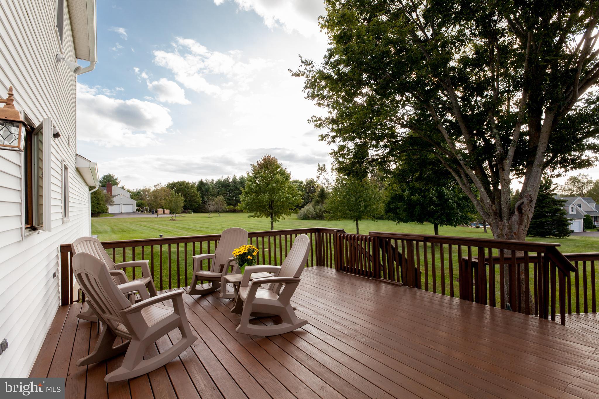 30 Farmhouse Road Milford, NJ 08848 - Photo 32 of 41 Two Tiered Deck - Upper