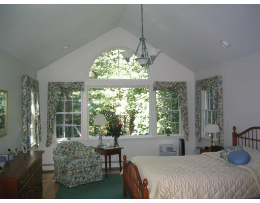 135 Follen Road Lexington, MA 02421 - Photo 5 of 5