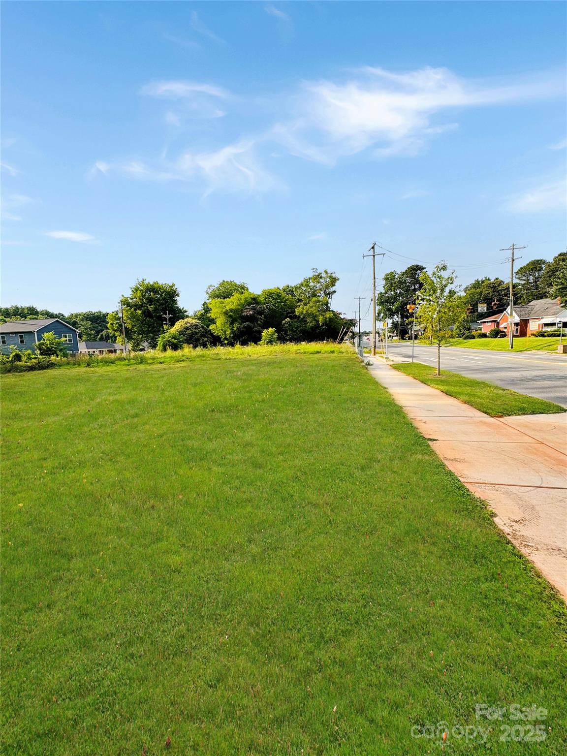 1717 Beatties Ford Road Charlotte, NC 28216 - Photo 4 of 6 a view of an ocean and beach