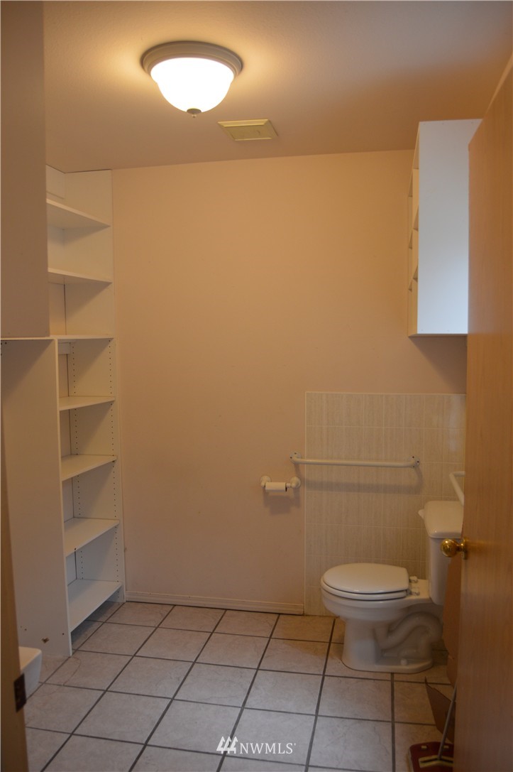 15439 Sandy Hook Road Northeast Poulsbo, WA 98370 - Photo 20 of 21 Gallery Image 20