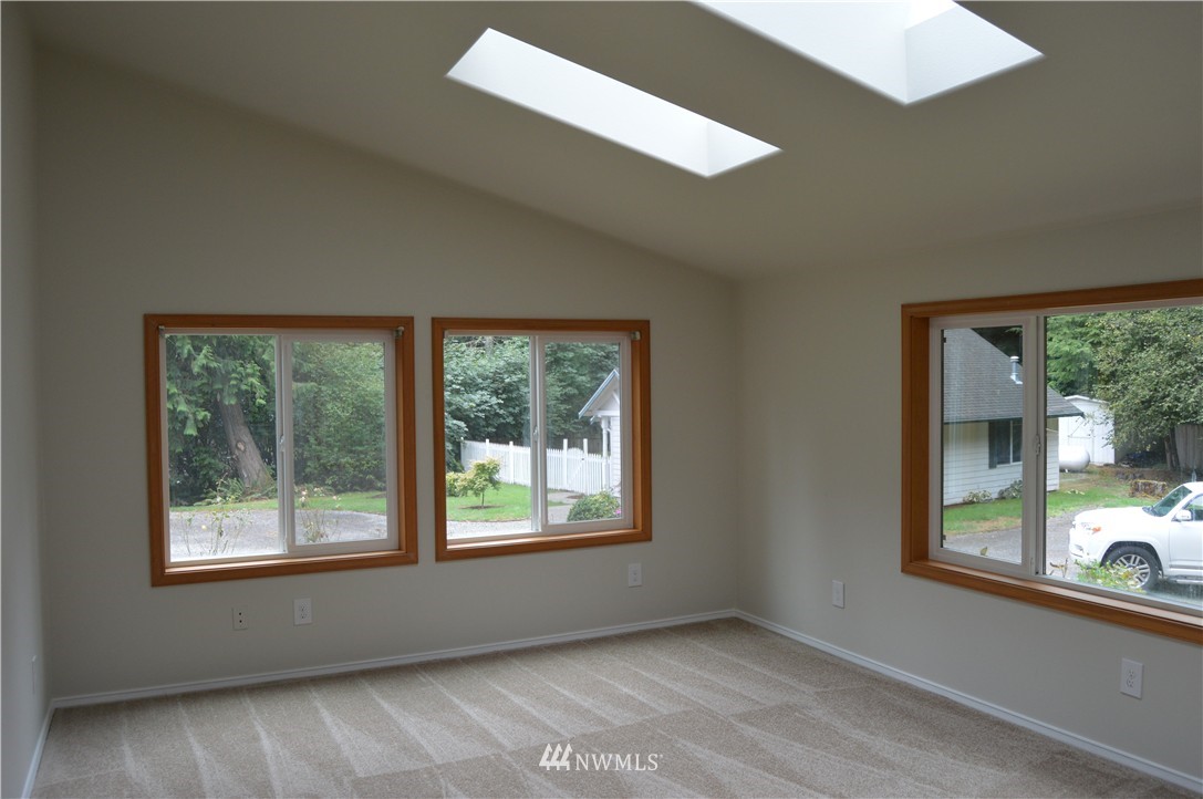 15439 Sandy Hook Road Northeast Poulsbo, WA 98370 - Photo 9 of 21 Gallery Image 9