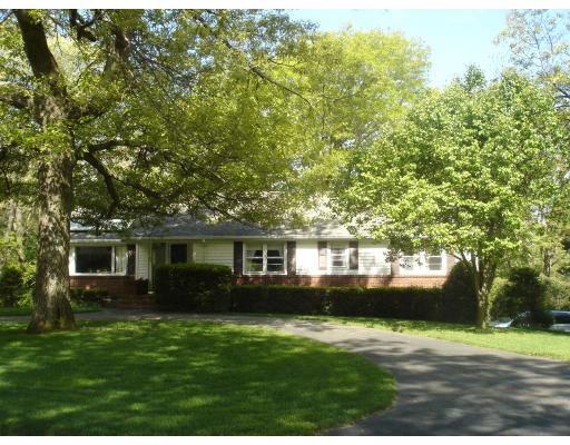 26 Deering Avenue Lexington, MA 02421 - Photo 1 of 3 Gallery Image 1