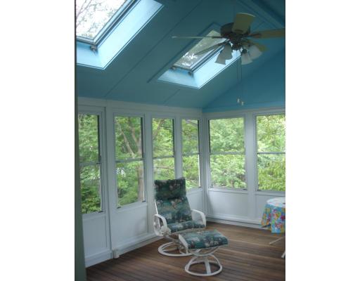 26 Deering Avenue Lexington, MA 02421 - Photo 3 of 3 Gallery Image 3
