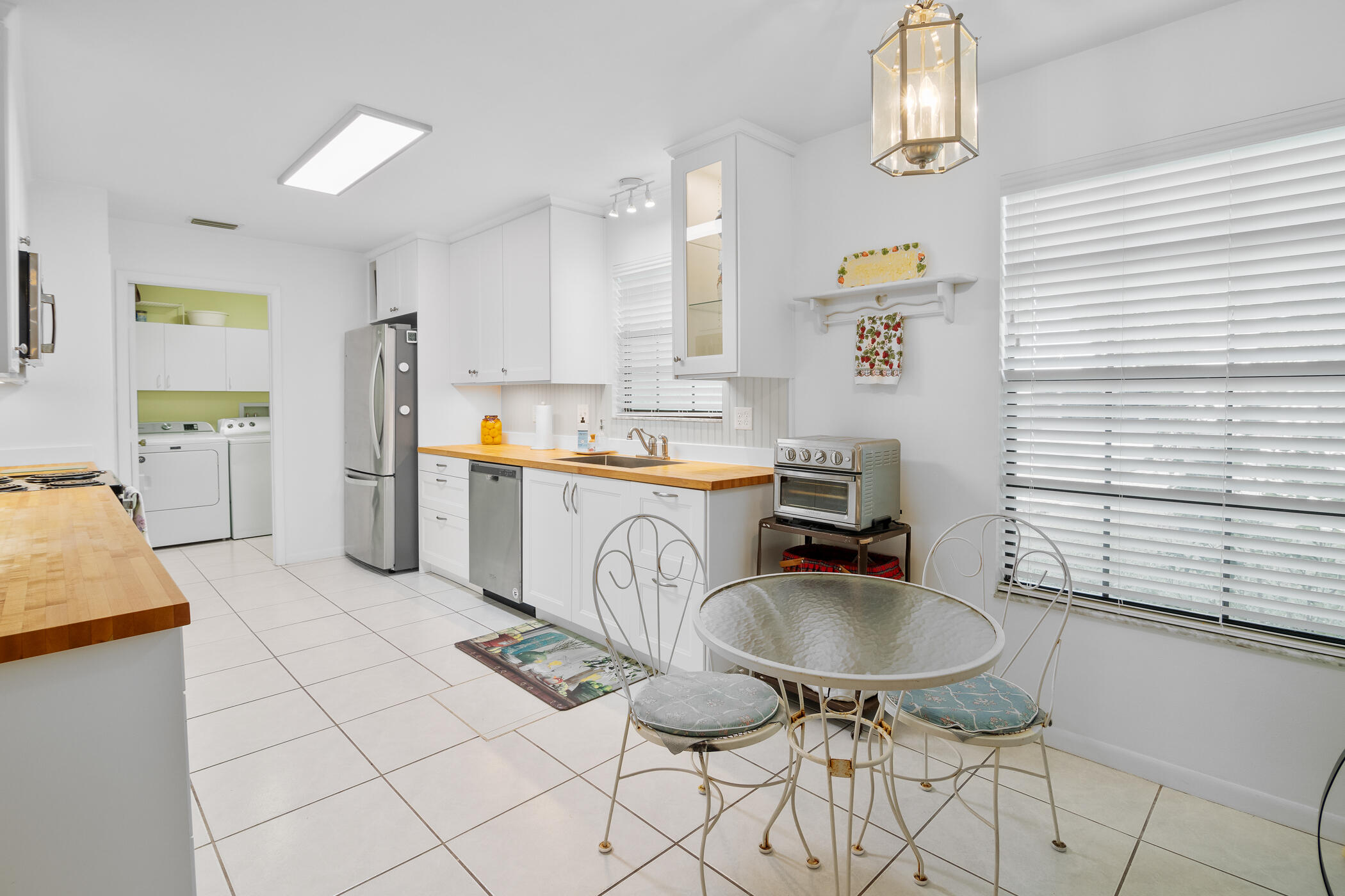 849 Gardener Road Rockledge, FL 32955 - Photo 5 of 31 Eat-In Kitchen