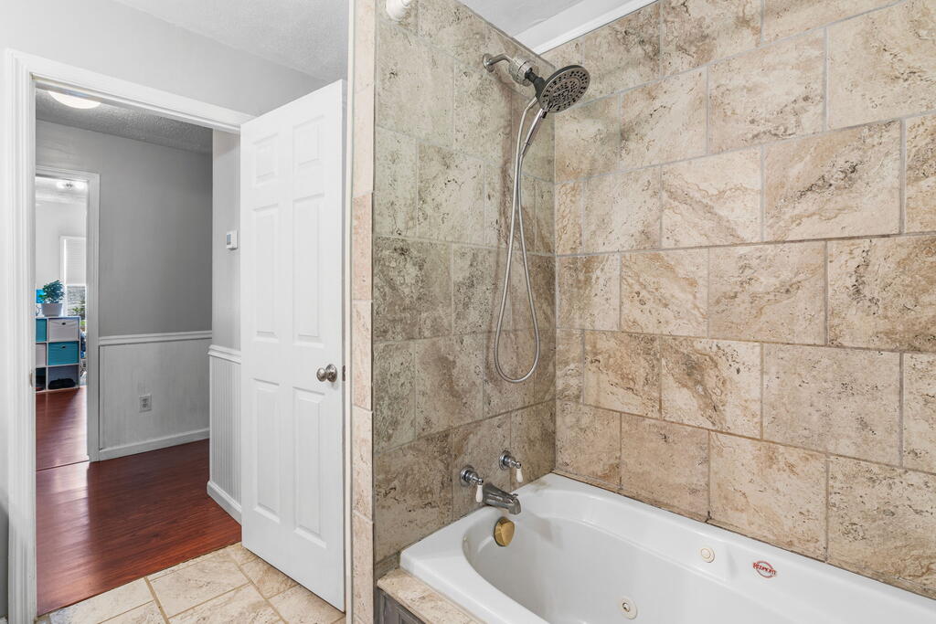 94 East Highland Street Blue Ridge, GA 30513 - Photo 34 of 59 Bath 2