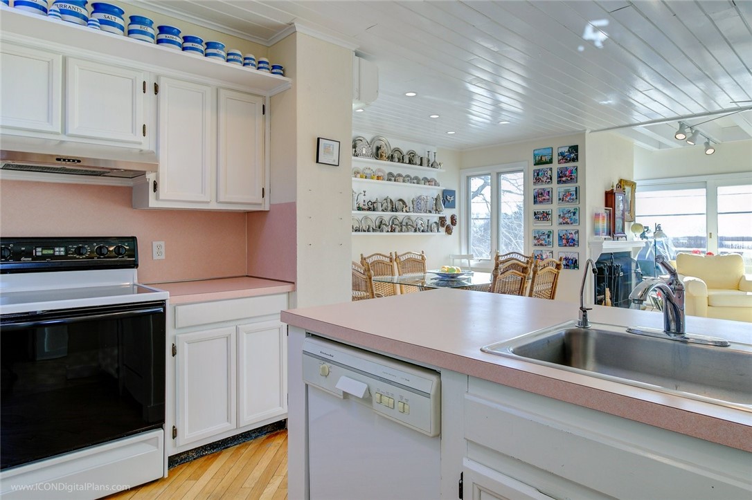 46 Buddington Road Charlestown, RI 02813 - Photo 16 of 49