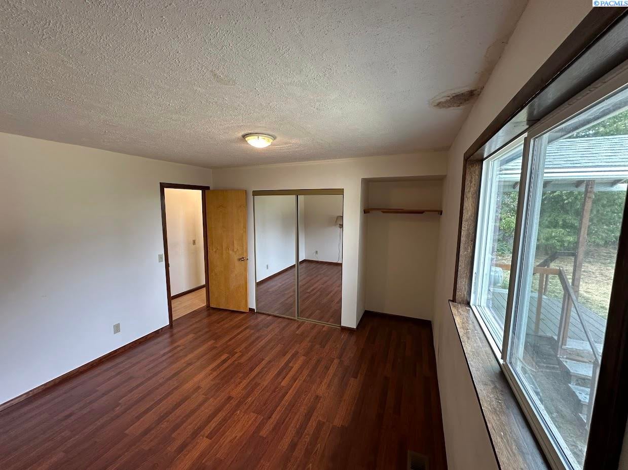 102 Ensign Road St. John, WA 99171 - Photo 13 of 36 Gallery Image 13