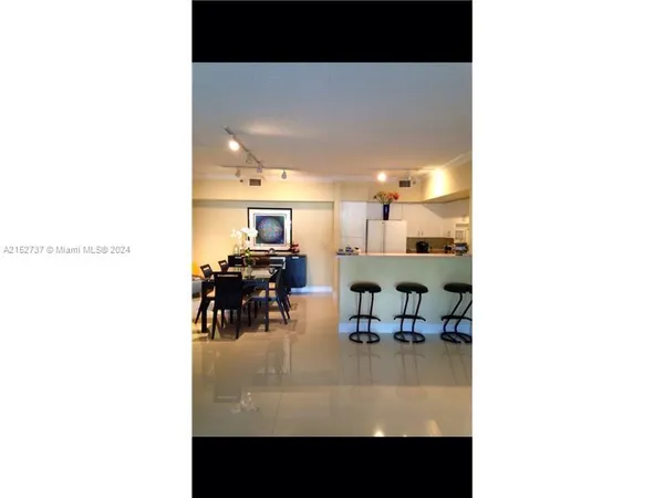 $4,800 | 19877 East Country Club Drive, Unit 3108, Aventura, FL 33180