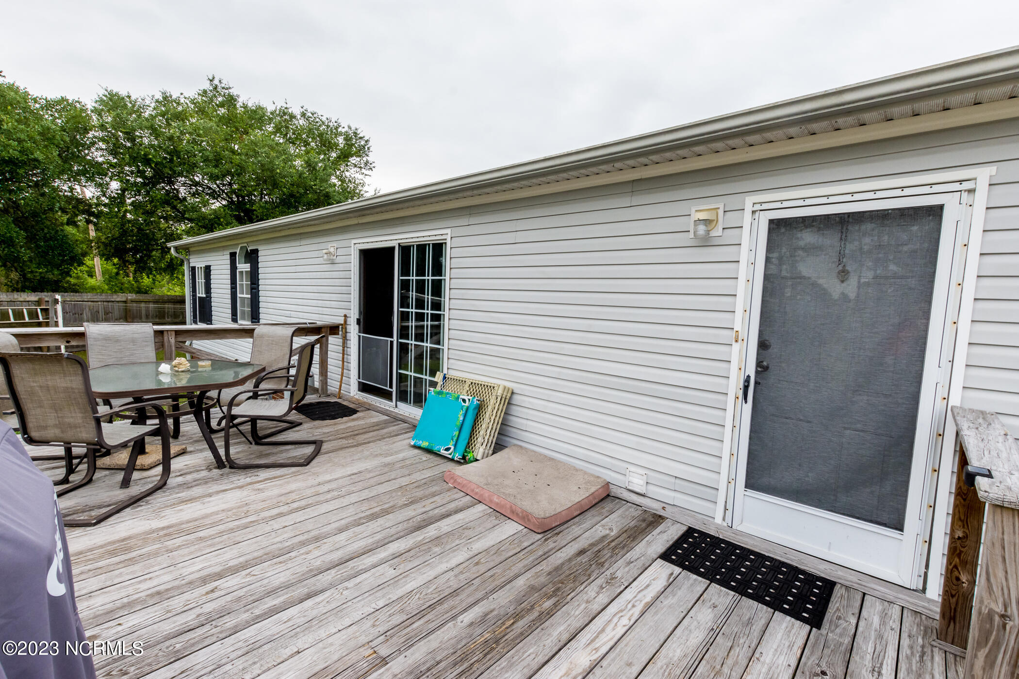 115 North Queens Street Hubert, NC 28539 - Photo 75 of 84 115 N Queens St-95