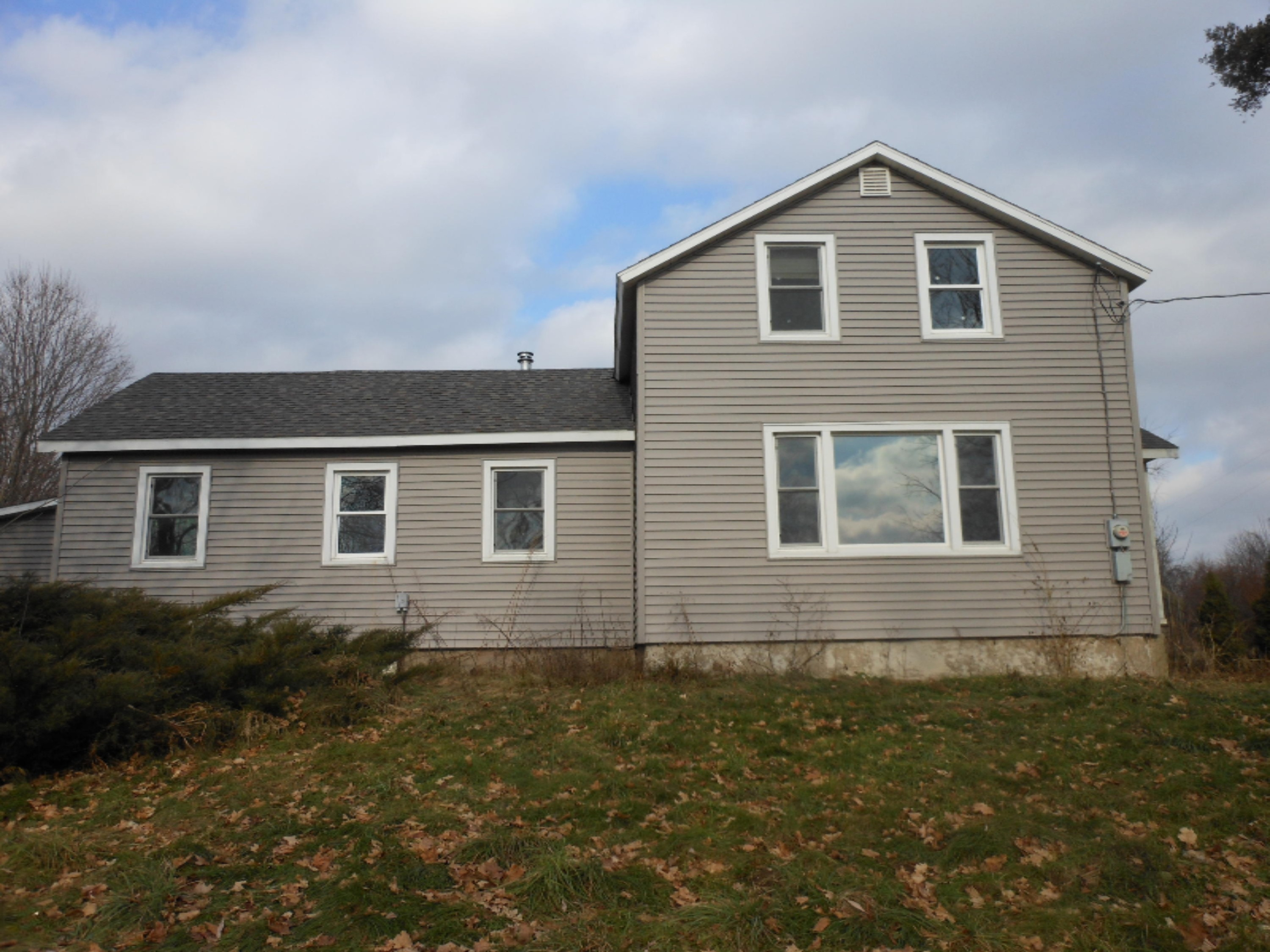 6597 Snyder Road Berrien Springs, MI 49103 - Photo 3 of 18 DSCN5350