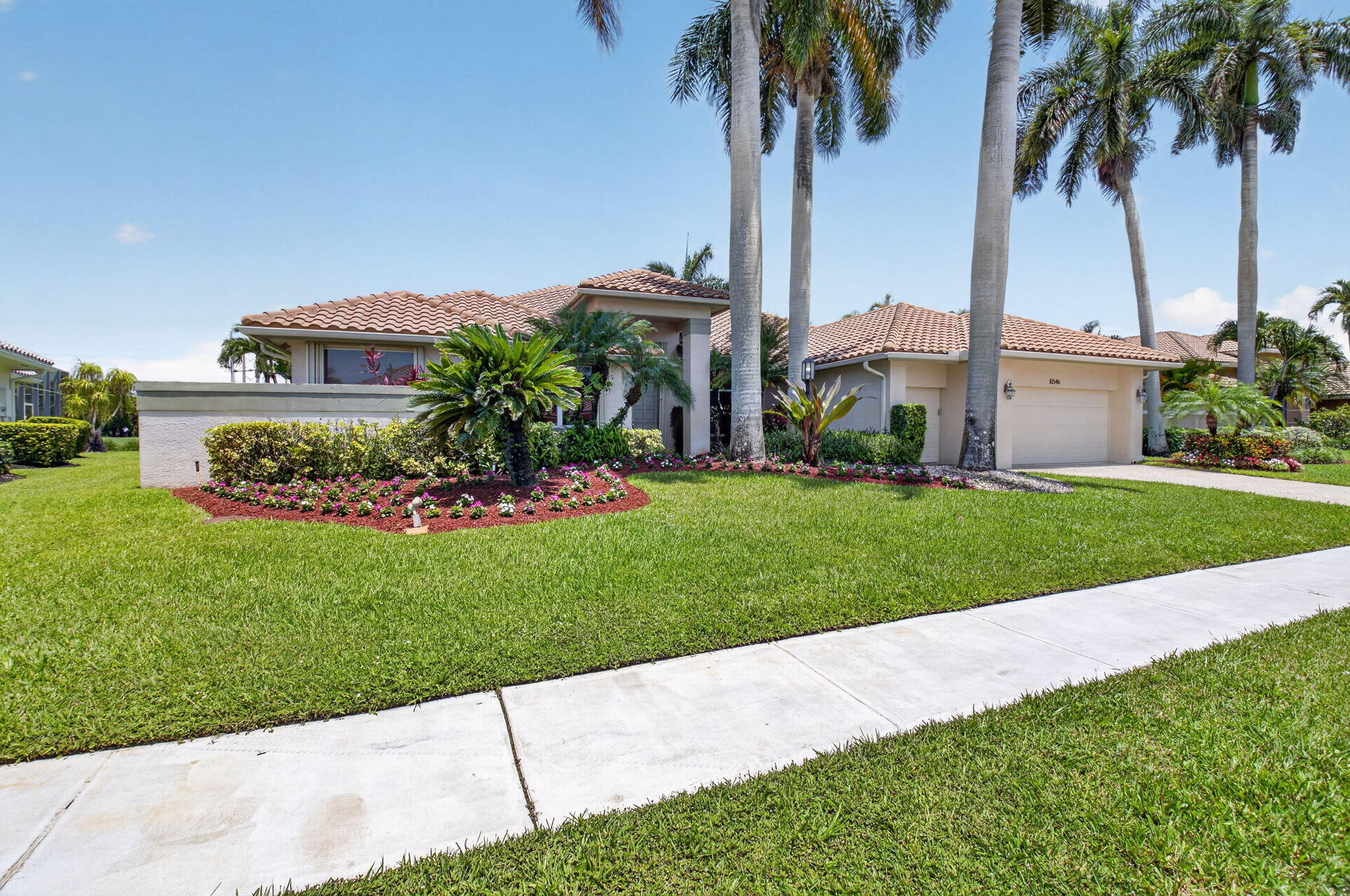 10546 Stonebridge Boulevard Boca Raton, FL 33498 - Photo 3 of 113 2-web-or-mls-DSC_6460