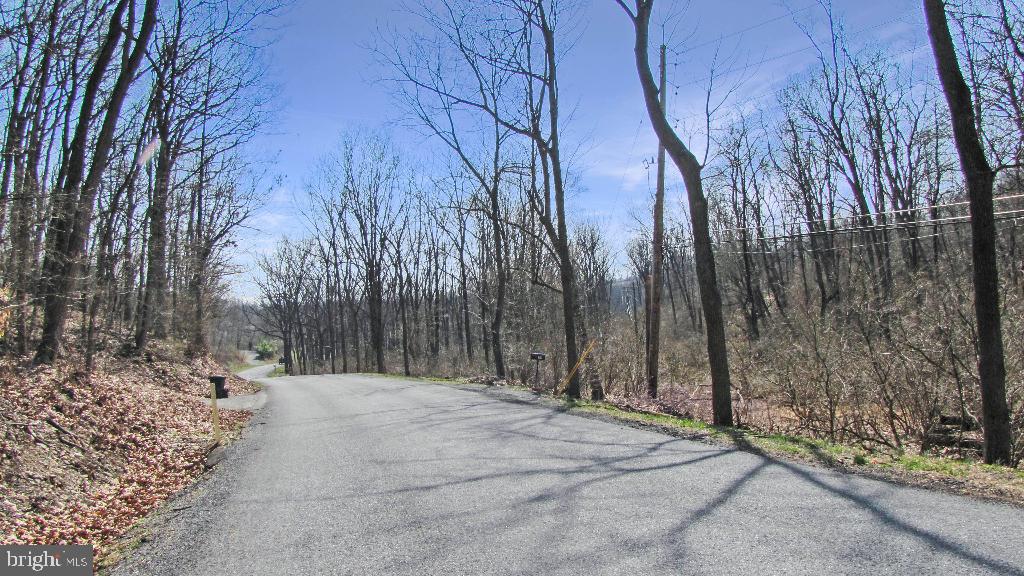 3 Deer Run Road Kutztown, PA 19530 - Photo 5 of 20 Gallery Image 5