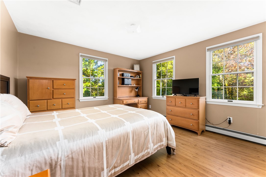 245 Hardig Road Warwick, RI 02886 - Photo 23 of 32 Gallery Image 23