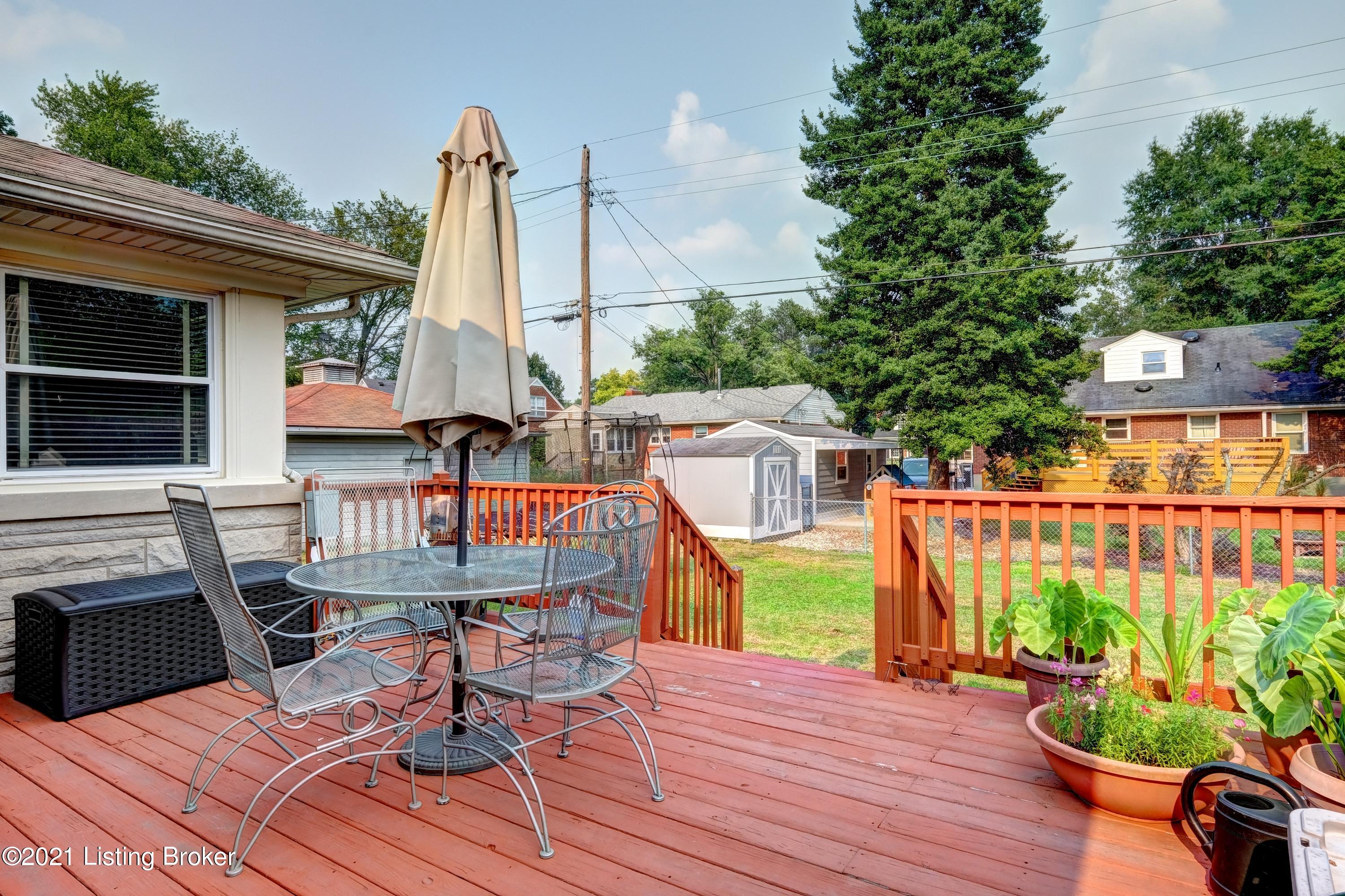 217 Bramton Road Louisville, KY 40207 - Photo 27 of 28 1 Bramton #31