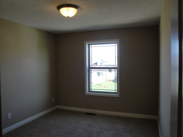 2708 West Sesame Street Dunlap, IL 61525 - Photo 12 of 14