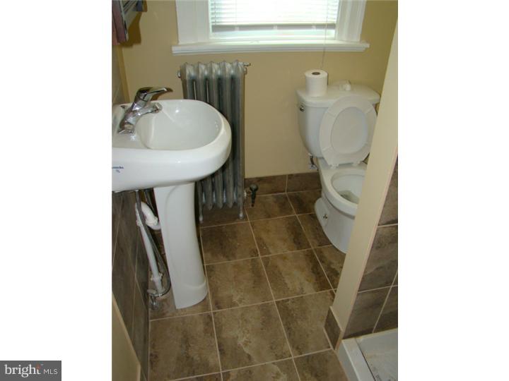 7404 Rising Sun Avenue Philadelphia, PA 19111 - Photo 8 of 15 Bathroom