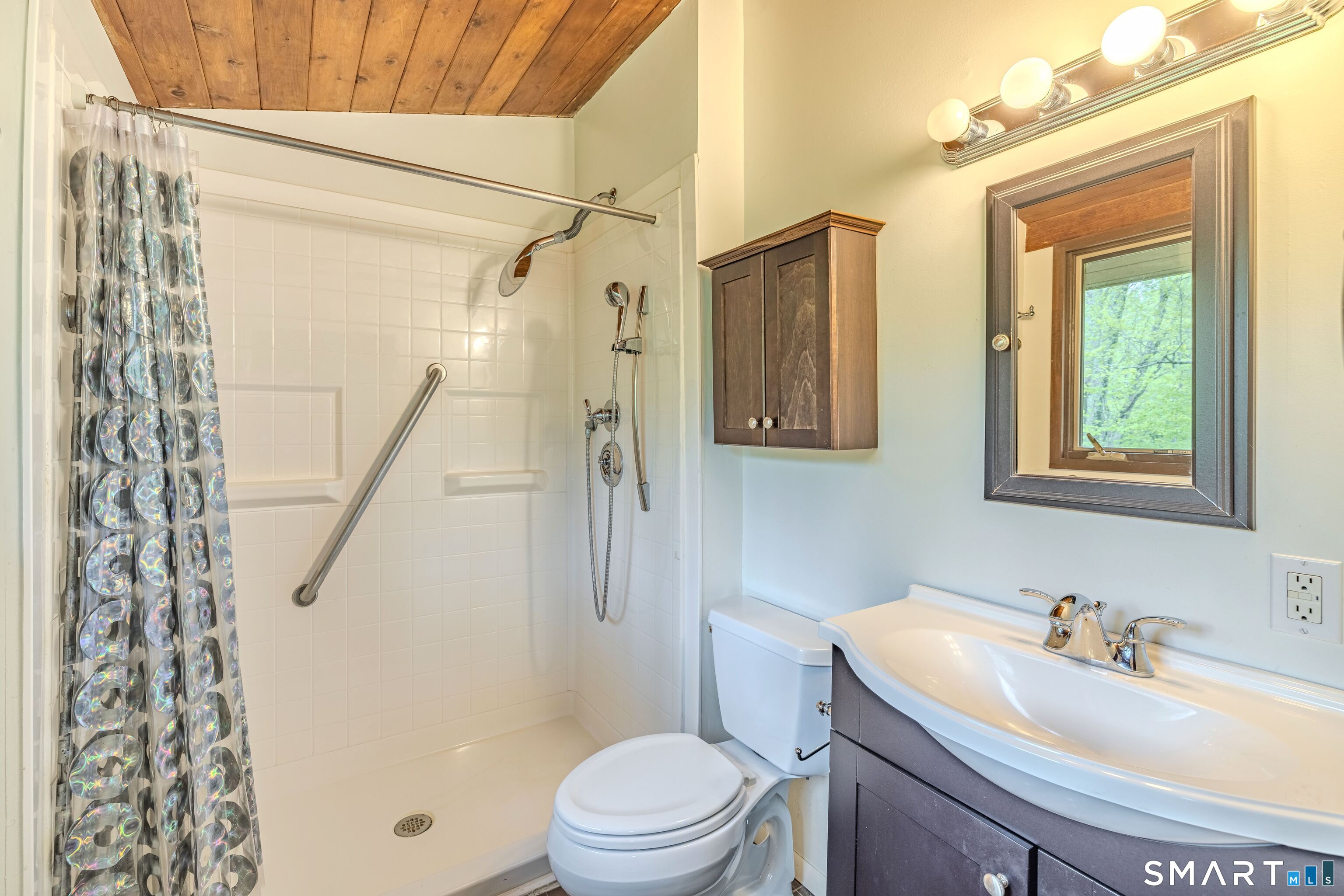 88 Hillyndale Road Mansfield, CT 06268 - Photo 23 of 40