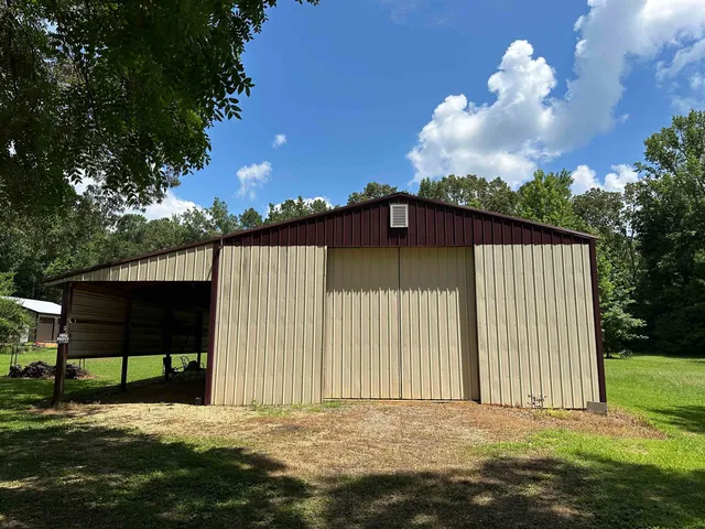 $265,000 | 47735 69th Highway, Saltillo, TN 38370