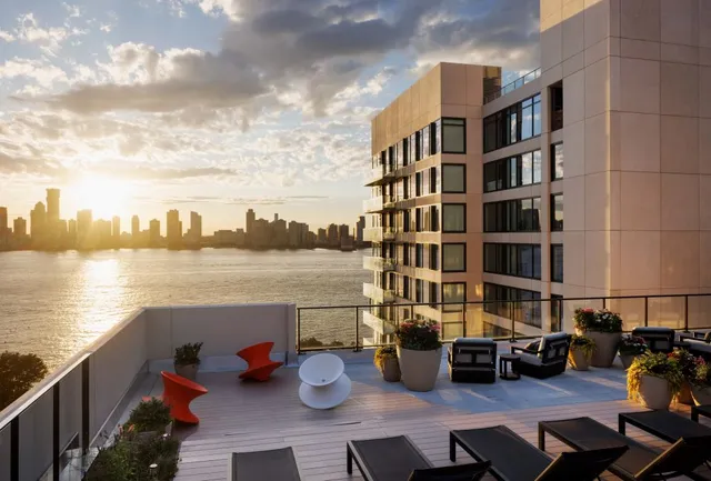 $4,695,000 | 450 Washington Street, Unit 205 | TriBeCa