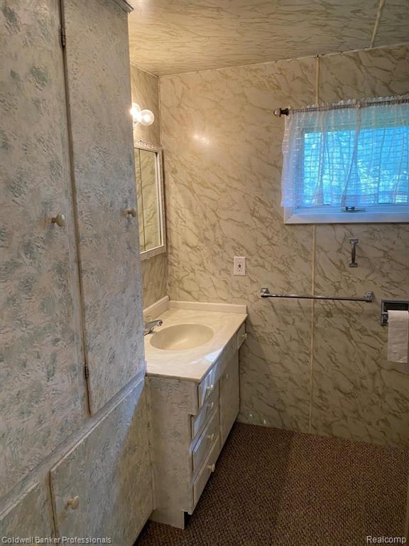 445 North Main Street Perry, MI 48872 - Photo 12 of 19