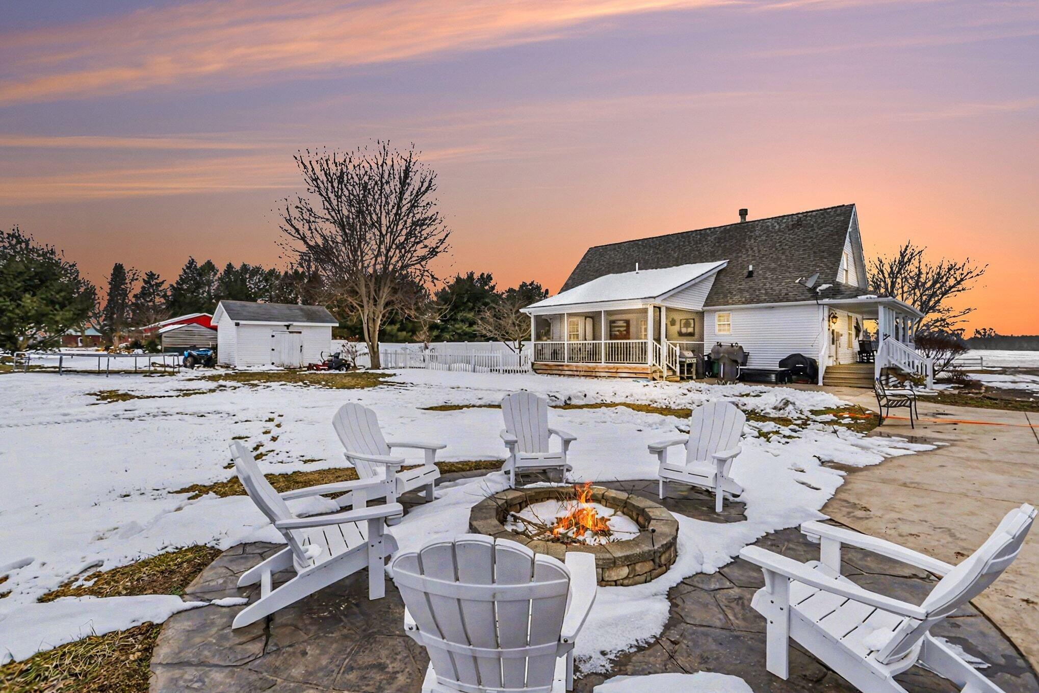 3410 West Chicago Road Niles, MI 49120 - Photo 2 of 42 002_file_9056