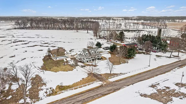 $435,000 | 3410 West Chicago Road, Niles, MI 49120