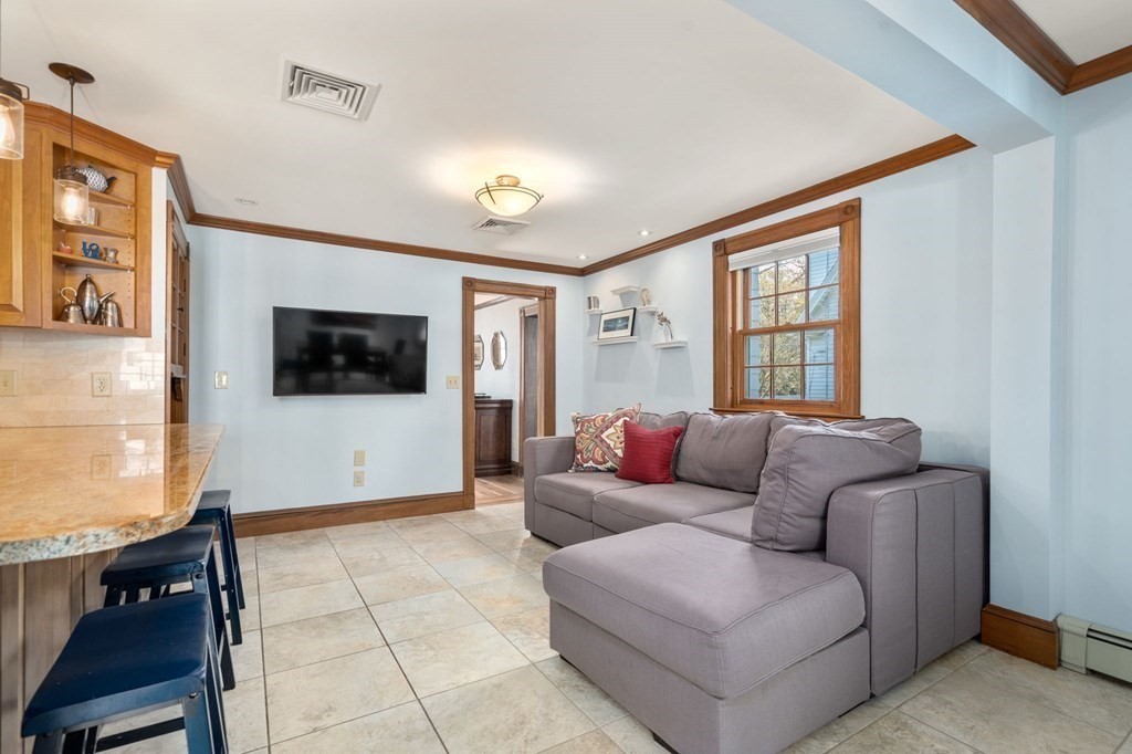 309 Warren Street Needham, MA 02492 - Photo 8 of 32 Gallery Image 8