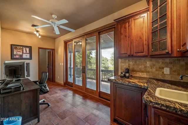 $1,349,900 | 2946 Lodgepole Road, Overgaard, AZ 85933