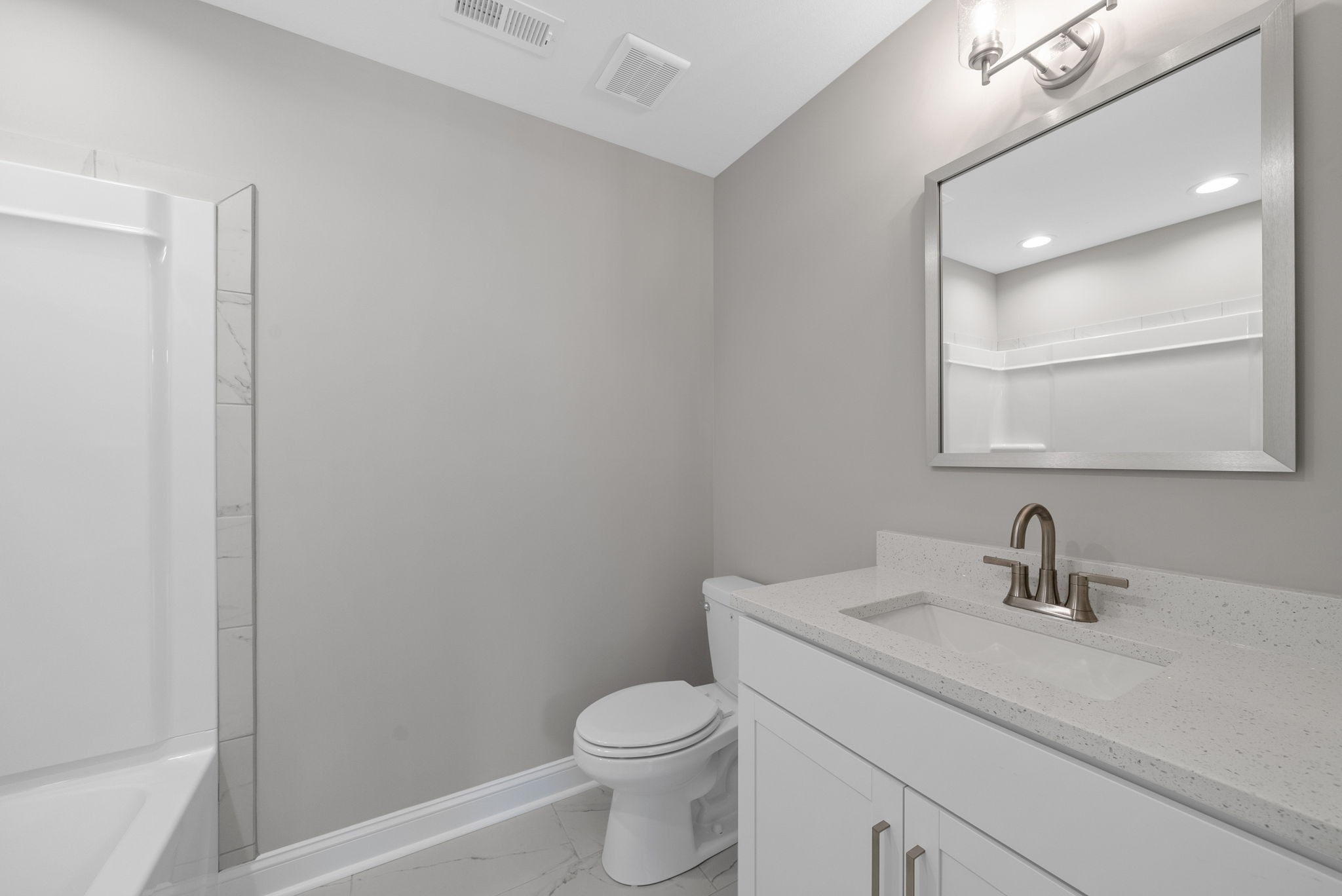 1803 Evans Road, Unit 1 Clarksville, TN 37042 - Photo 17 of 21 Gallery Image 17