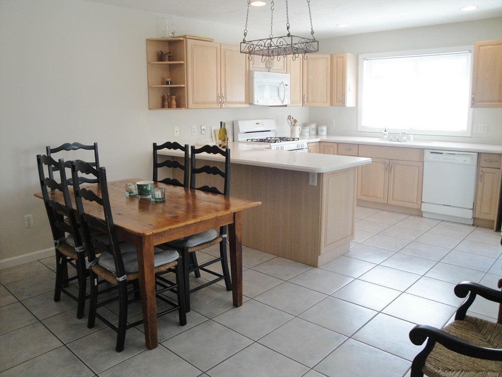 196 Algonquin Trail, Unit 196 Ashland, MA 01721 - Photo 7 of 23