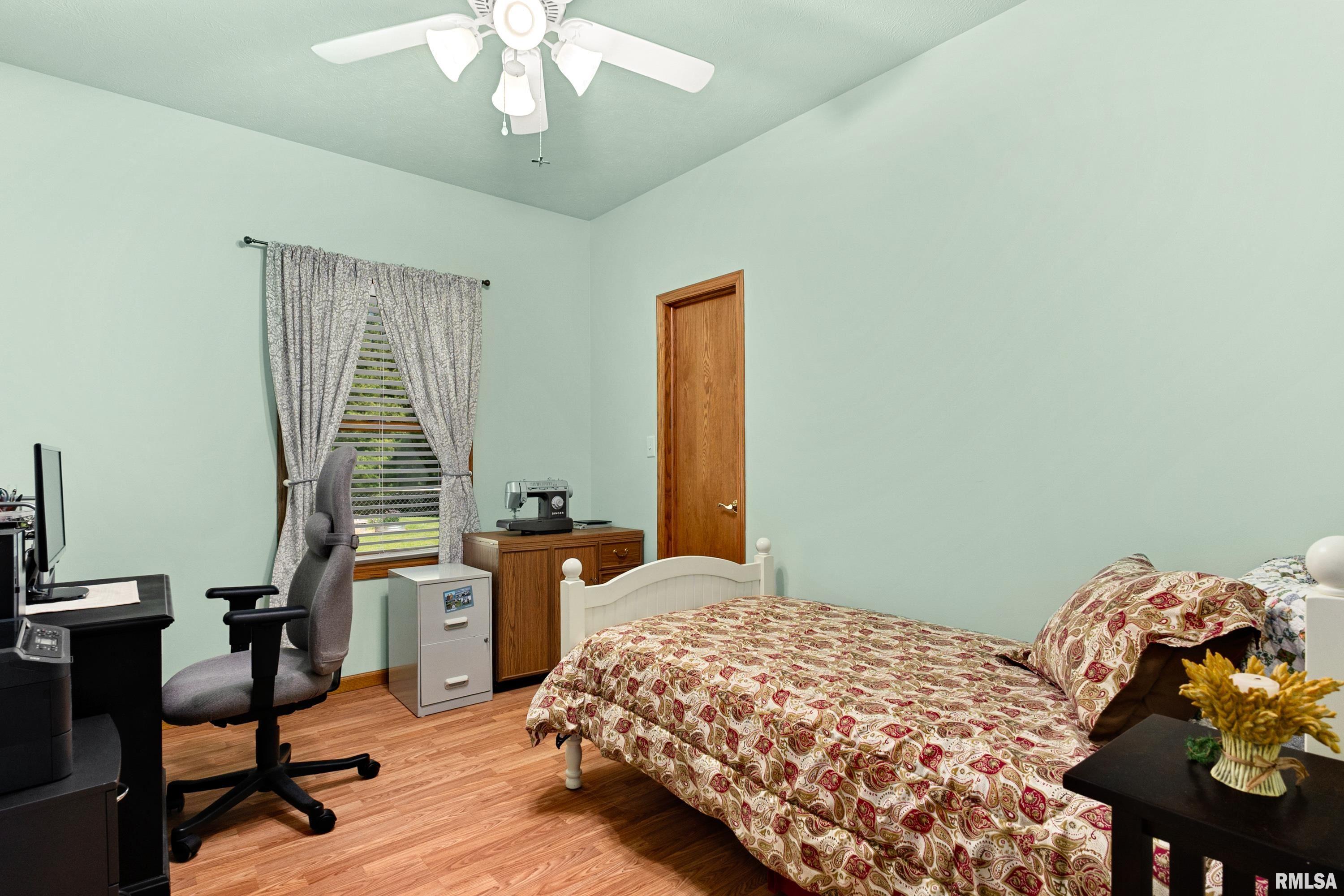 131 Teel Lane Washington, IL 61571 - Photo 32 of 44