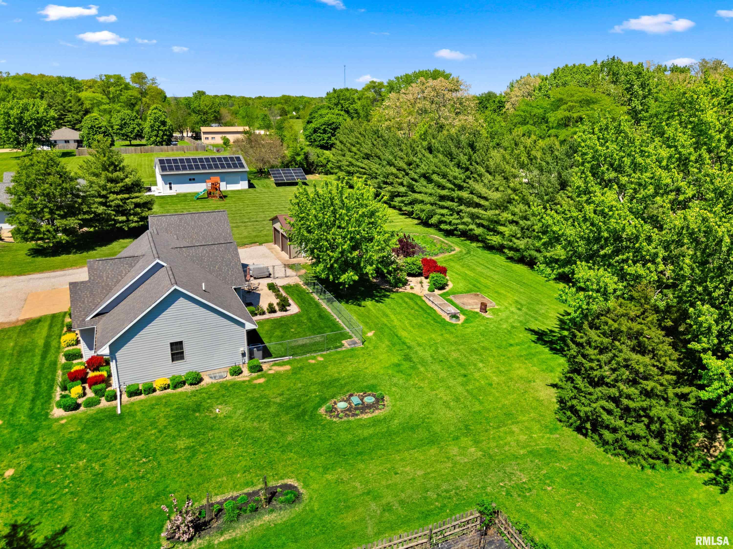 131 Teel Lane Washington, IL 61571 - Photo 42 of 44