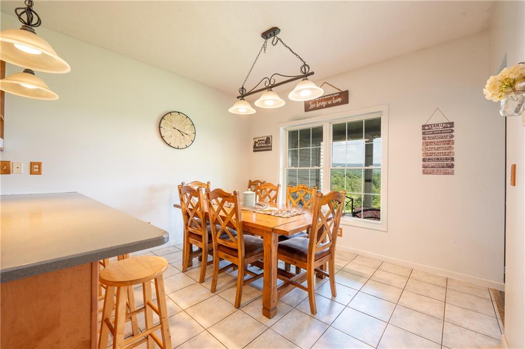 387 George Lane Seward, PA 15954 - Photo 14 of 45 a dining room with furniture and window