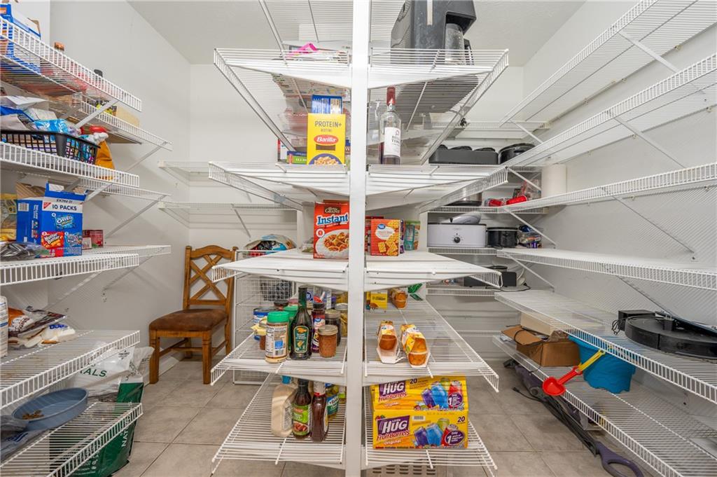 387 George Lane Seward, PA 15954 - Photo 15 of 45 a utility room with dryer and washer