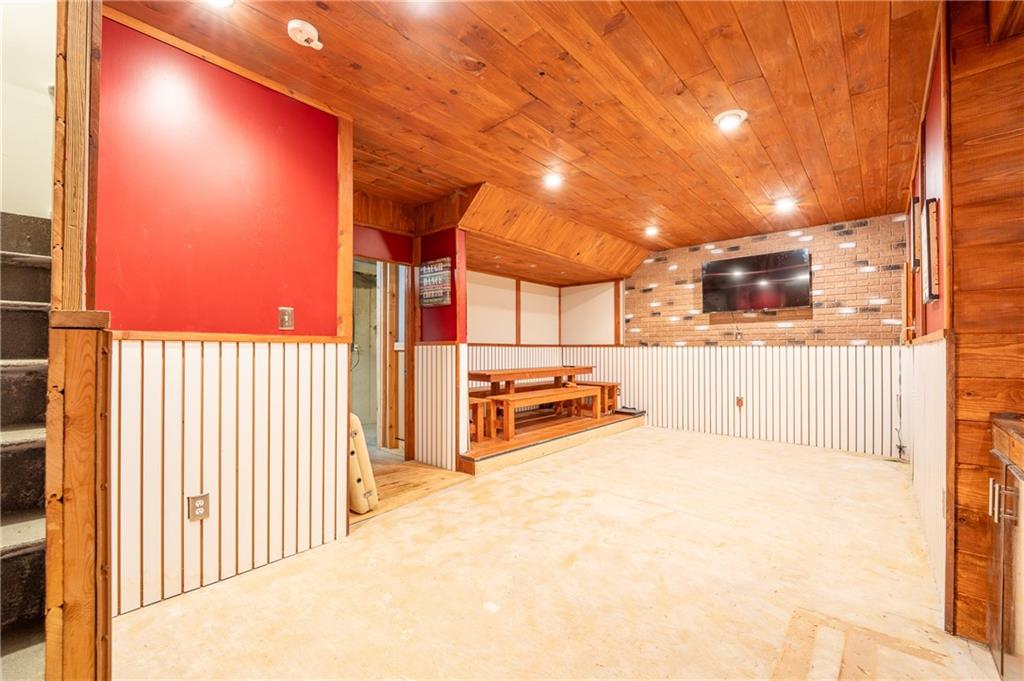 387 George Lane Seward, PA 15954 - Photo 32 of 45 a view of a living room and balcony